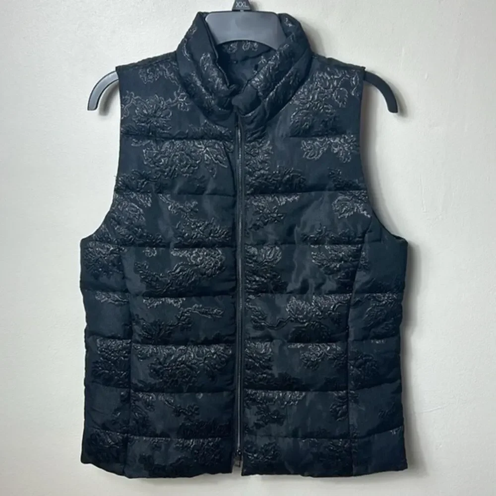 NWT Chico’s black floral metallic jacquard print puffer vest